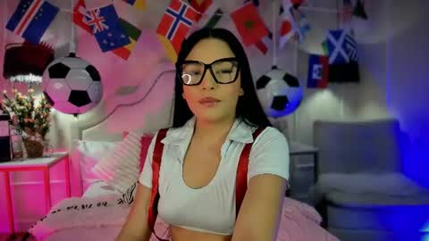 nicole online show from July 2026 04:46:02 PM