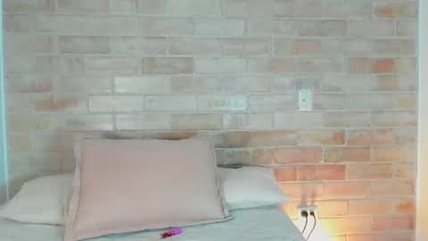 Niicole online show from July 2026 05:21:01 AM