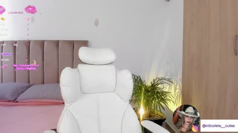 Snapshot of niicoleta2 chatting on February 2026 06:37:01 PM Niicoleta online show from February 2026 06:37:01 PM