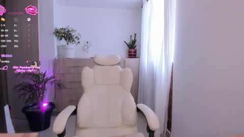 Snapshot of niicoleta2 chatting on March 2026 09:21:01 PM Niicoleta online show from March 2026 09:21:01 PM