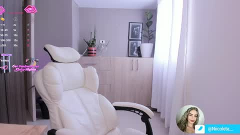 Snapshot of niicoleta2 chatting on April 2026 06:10:01 PM Niicoleta online show from April 2026 06:10:01 PM