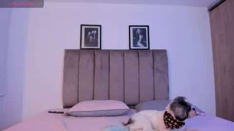 Snapshot of niicoleta2 chatting on May 2026 09:49:02 AM Niicoleta online show from May 2026 09:49:02 AM