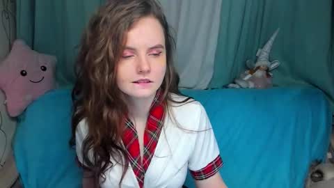 niiik_miiiki online show from February 2026 12:47:02 PM