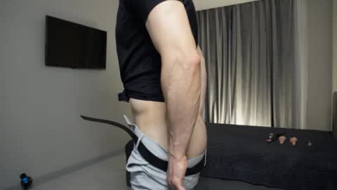 Snapshot of nik_sharp chatting on May 2026 04:50:01 PM Nik online show from May 2026 04:50:01 PM
