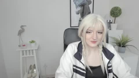 Nika online show from July 2026 12:35:01 PM