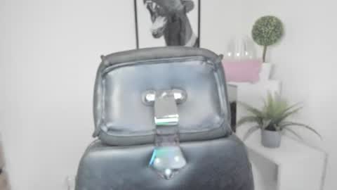 Nika online show from July 2026 12:51:01 PM