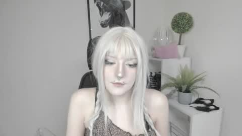 Nika online show from July 2026 05:49:01 AM