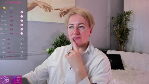 Nika online show from January 2025 11:17:01 AM