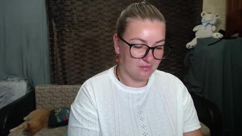 Snapshot of nikaskylink chatting on September 2025 06:07:01 PM Nika online show from September 2025 06:07:01 PM