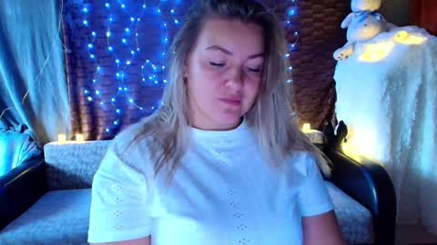 Snapshot of nikaskylink chatting on September 2025 02:44:02 AM Nika online show from September 2025 02:44:02 AM