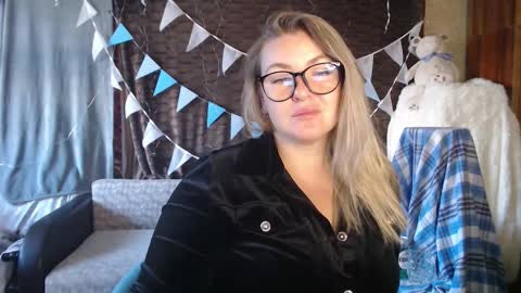 Snapshot of nikaskylink chatting on October 2025 04:08:02 AM Nika online show from October 2025 04:08:02 AM