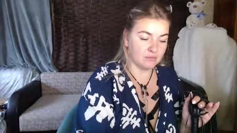 Snapshot of nikaskylink chatting on October 2025 06:35:02 AM Nika online show from October 2025 06:35:02 AM