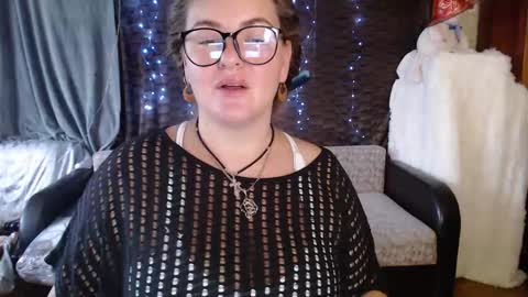 Snapshot of nikaskylink chatting on November 2025 06:46:01 AM Nika online show from November 2025 06:46:01 AM