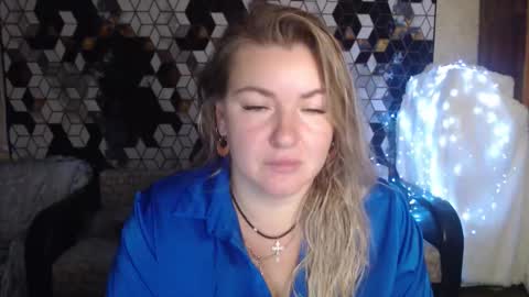 Snapshot of nikaskylink chatting on November 2025 08:20:01 PM Nika online show from November 2025 08:20:01 PM