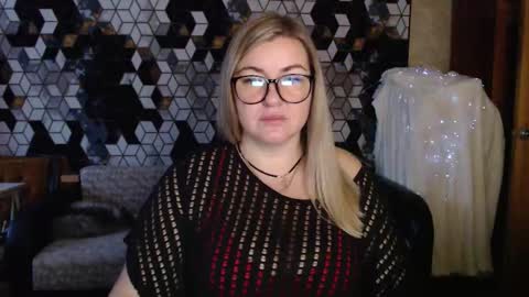 Snapshot of nikaskylink chatting on January 2026 05:13:01 AM Nika online show from January 2026 05:13:01 AM