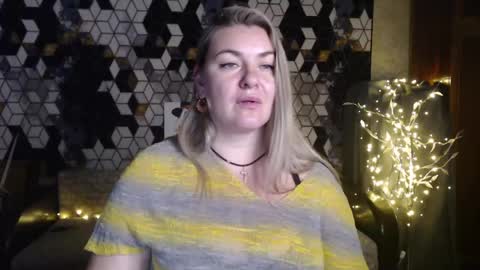 Nika online show from March 2026 09:41:01 PM