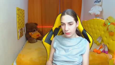 nikastarkk online show from February 2025 10:30:01 PM