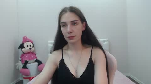 nikastarkk online show from July 2026 06:37:01 PM