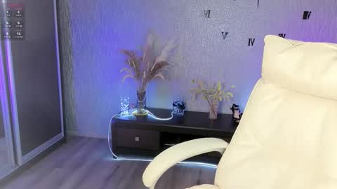 Snapshot of nikastill_ chatting on December 2025 04:19:02 AM NikaStill online show from December 2025 04:19:02 AM