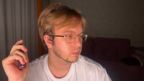 Snapshot of nikceline chatting on December 2025 08:04:02 PM Celine online show from December 2025 08:04:02 PM