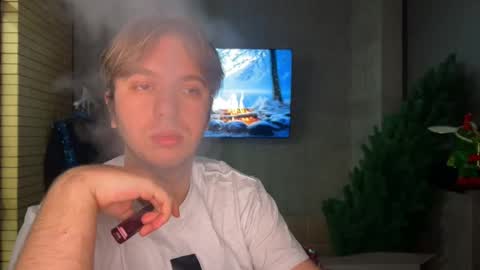 Snapshot of nikceline chatting on December 2025 07:32:01 PM Celine online show from December 2025 07:32:01 PM