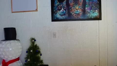 Snapshot of niki_1998 chatting on January 2025 06:30:01 PM Natalia online show from January 2025 06:30:01 PM