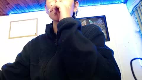 Snapshot of niki_1998 chatting on January 2025 04:32:01 AM Natalia online show from January 2025 04:32:01 AM