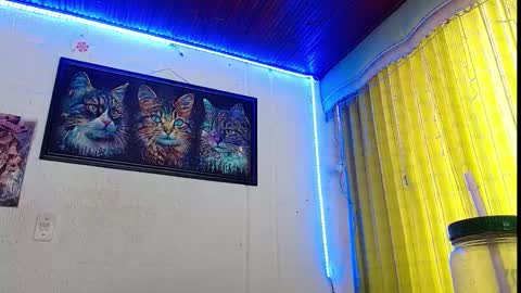 Snapshot of niki_1998 chatting on February 2025 07:38:02 PM Natalia online show from February 2025 07:38:02 PM