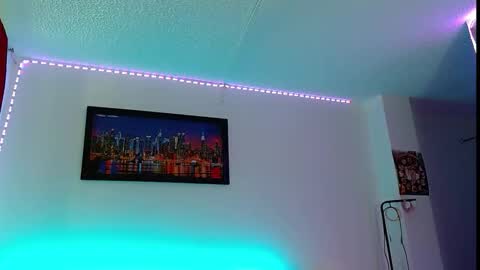 Snapshot of niki_1998 chatting on September 2025 06:30:01 PM Natalia online show from September 2025 06:30:01 PM