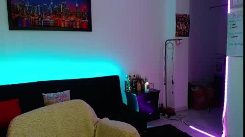 Snapshot of niki_1998 chatting on September 2025 04:07:01 PM Natalia online show from September 2025 04:07:01 PM