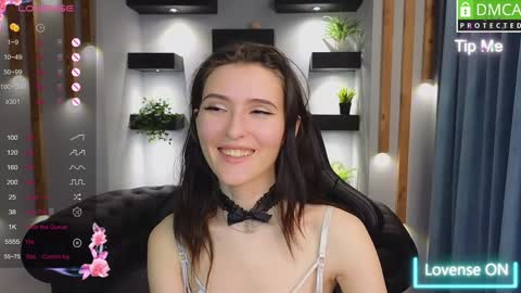 Snapshot of niki_cutes chatting on February 2025 11:22:02 AM niki_cutes online show from February 2025 11:22:02 AM