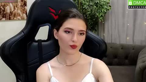 Snapshot of niki_cutes chatting on October 2025 09:59:02 AM niki_cutes online show from October 2025 09:59:02 AM