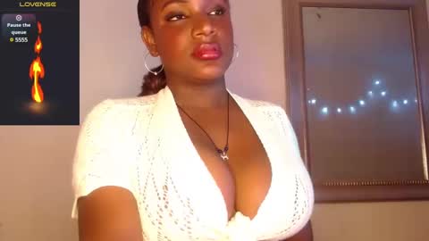 nikitakisskm online show from February 2025 01:54:02 PM