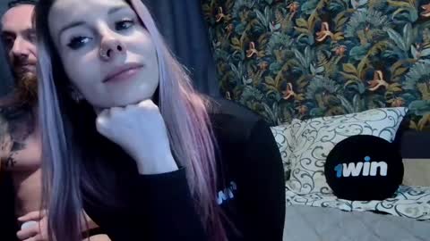 nikki7377 online show from March 2025 04:33:02 PM