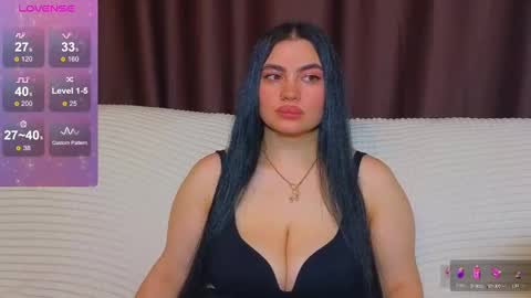 Nikki Kardashian online show from February 2025 10:39:02 PM