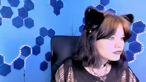 nikki_kiss_ online show from May 2026 08:41:01 AM