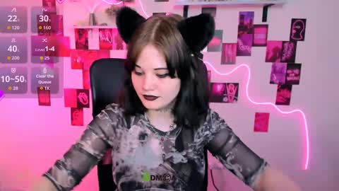 nikki_kiss_ online show from May 2026 10:21:01 AM