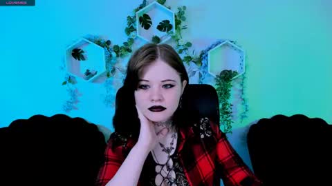 nikki_kiss_ online show from June 2026 08:16:02 AM
