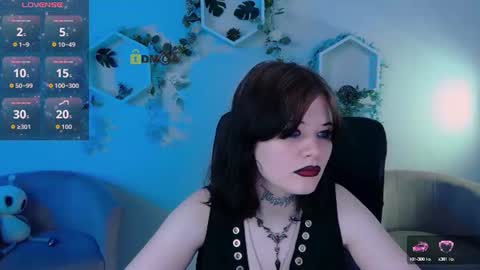 nikki_kiss_ online show from June 2026 08:29:02 AM