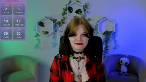 nikki_kiss_ online show from July 2026 08:33:01 AM