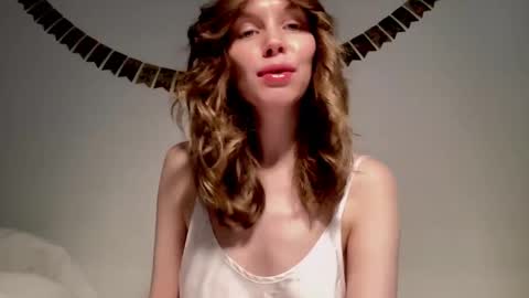 Nikki online show from January 2025 10:09:02 AM