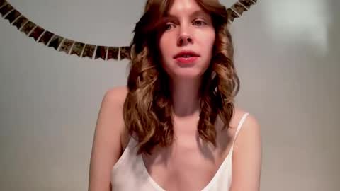 Nikki online show from January 2025 10:11:02 AM