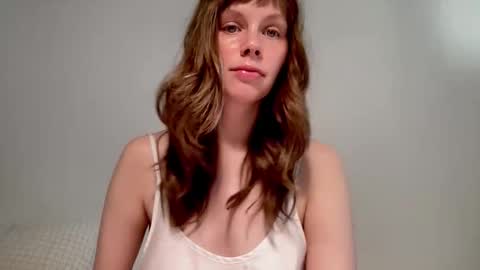 Nikki online show from September 2025 10:04:02 AM