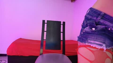nikki_uwu online show from May 2026 07:43:02 PM