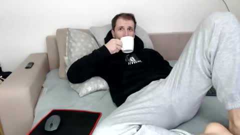 Nick online show from November 2025 07:55:01 AM