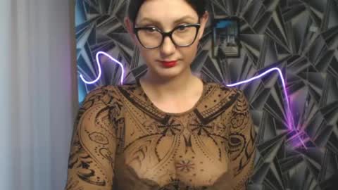 nikkikiss___ online show from June 2026 02:27:01 AM