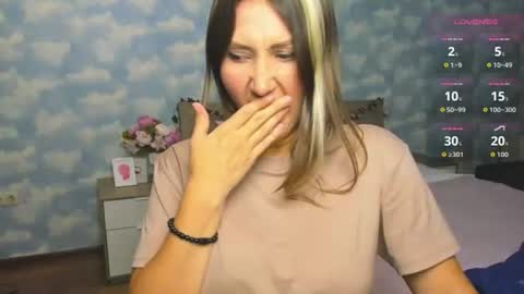 nikkikiss___ online show from July 2026 01:32:02 AM