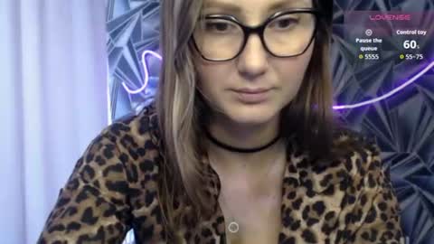 nikkikiss___ online show from July 2026 04:21:02 AM