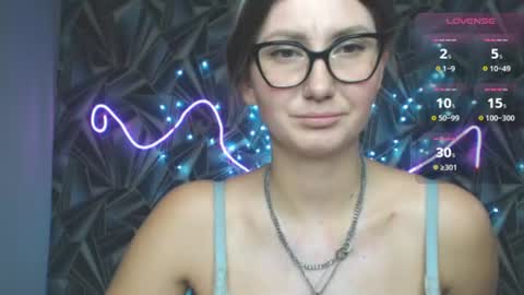nikkikiss___ online show from July 2026 02:24:01 PM