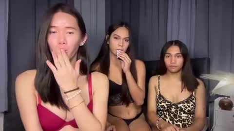nikkitadeluxed online show from July 2026 12:31:01 PM